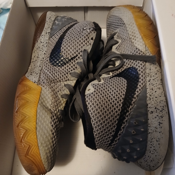 kyrie1AS Other - Gray and Black Sneakers with Purple Accent